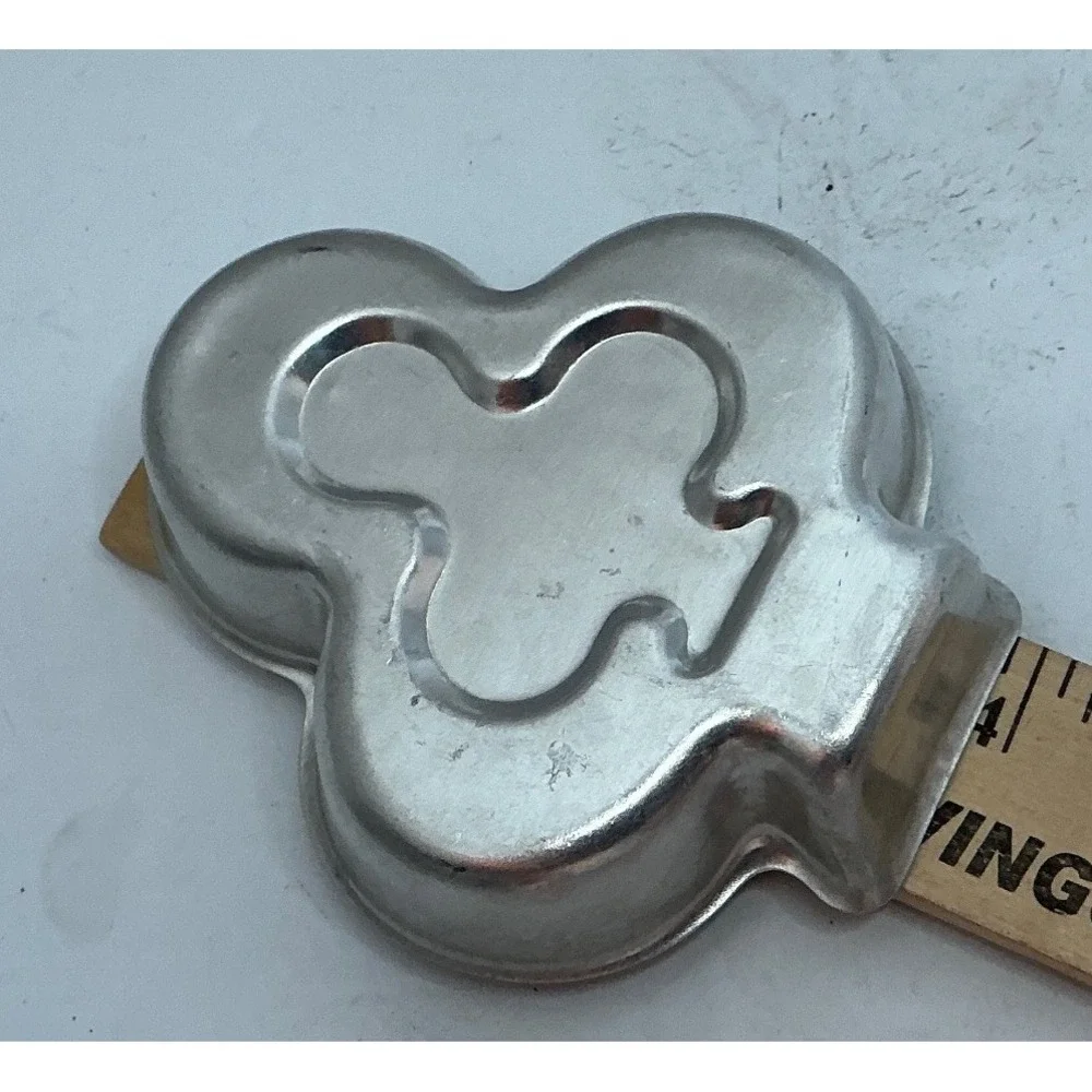 Vintage‎ Playing Card Suit Molds Aluminum Club Silver Kitchenware